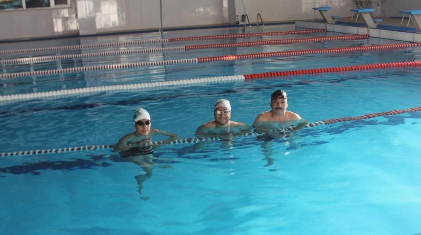 Engelliler haftanın 5 g&uuml;n&uuml; antrenman yaparak şampiyonaya hazırlanıyorlar