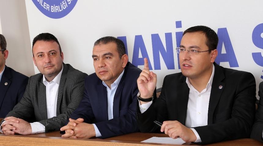 Eğitim-Bir-Sen &ouml;ğrencilerin eğitim maliyetlerini a&ccedil;ıkladı