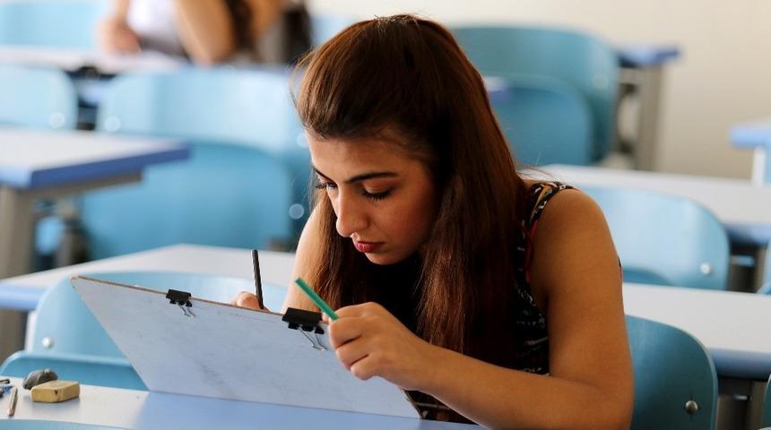 Aİ&Ccedil;&Uuml;&rsquo;de &ouml;zel yetenek sınavları tamamlandı