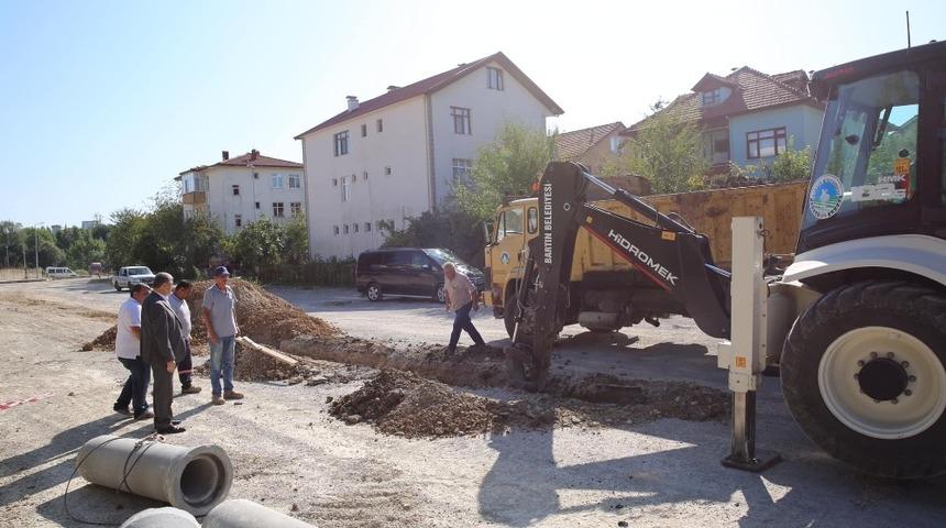 Akın, alt yapı &ccedil;alışmalarını inceledi