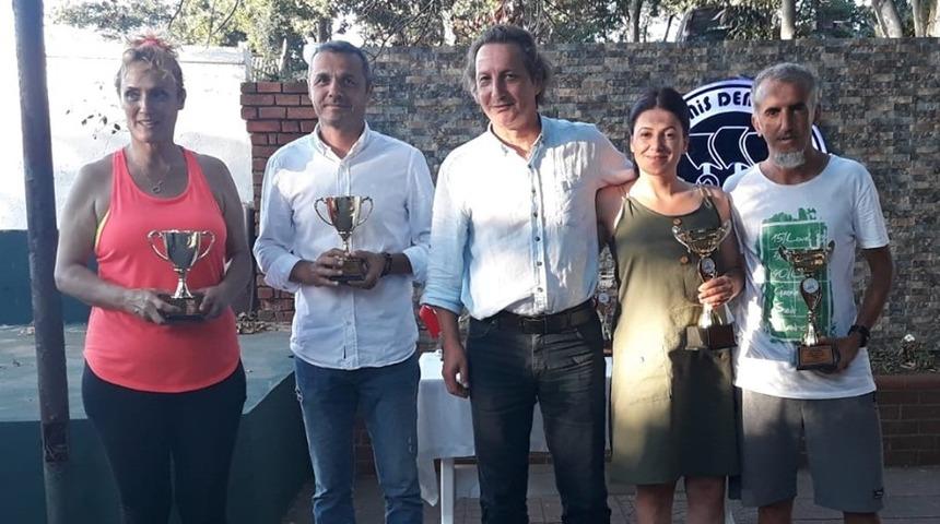 Tenis&ccedil;iler "Zafer Kupasında" &ccedil;arpıştı