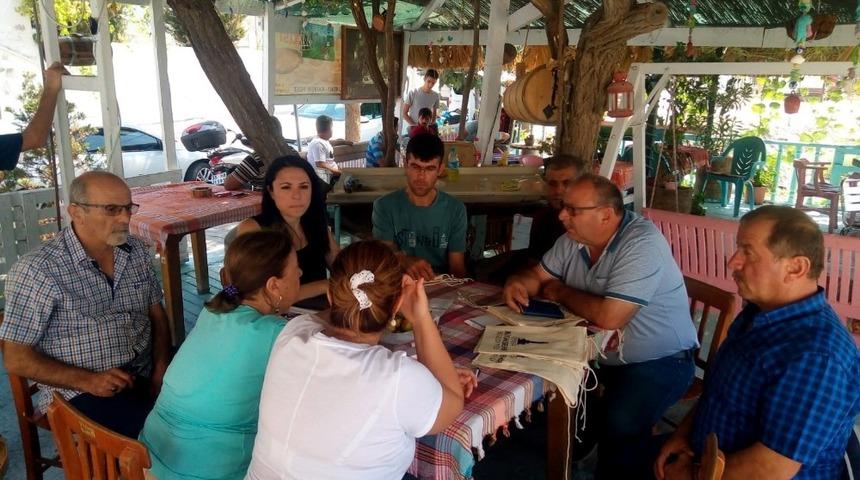 &Ccedil;eşmeli &uuml;reticiler toprak analizi hakkında bilgilendirildi