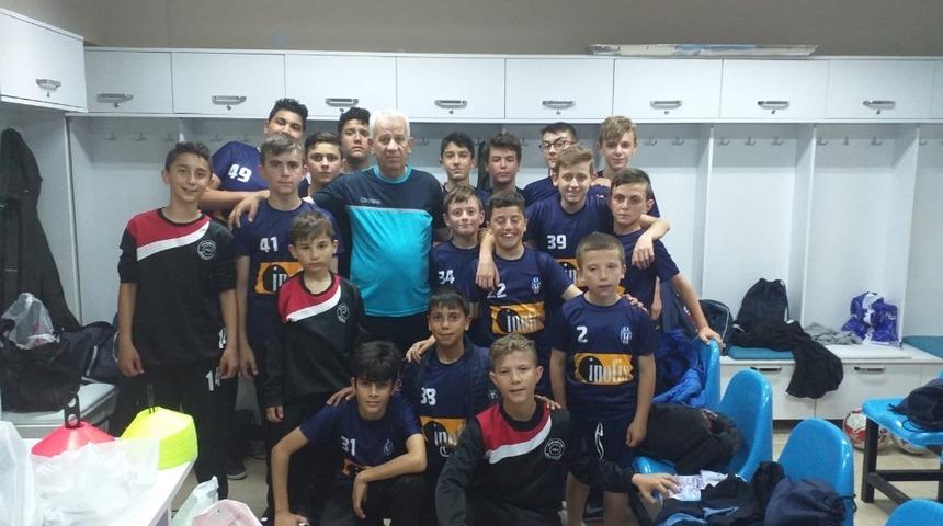 Futbol okulundan Pazaryerispor&rsquo;a 25 yeni futbolcu