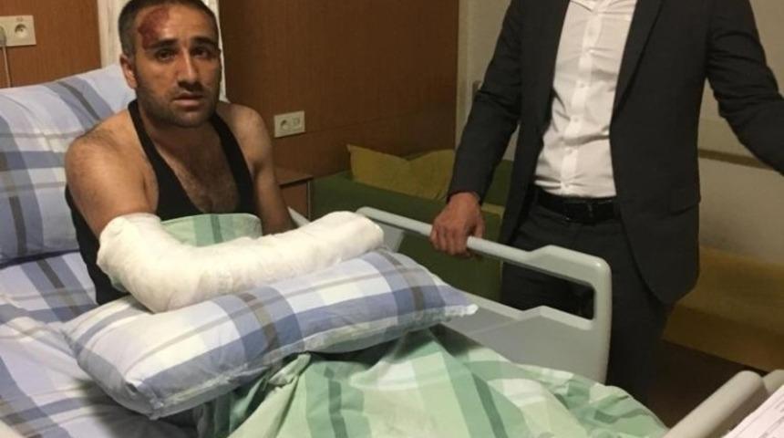 Ağrı Milli Eğitim M&uuml;d&uuml;r&uuml; Tekin, kaza ge&ccedil;iren okul y&ouml;neticisini ziyaret etti