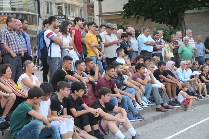 Şehzadeler Sokak Basketbol Turnuvası başladı G2