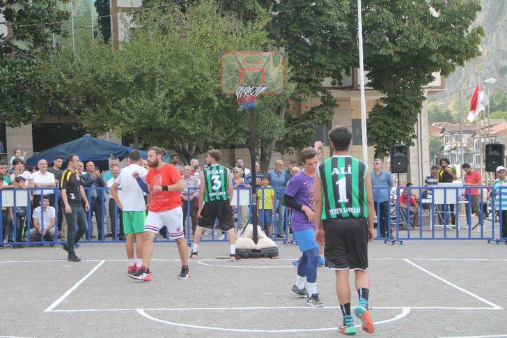 Şehzadeler Sokak Basketbol Turnuvası başladı G3