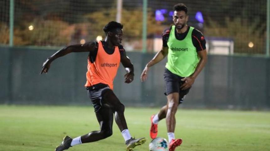 Erol Bulut: Fenerbah&ccedil;e ma&ccedil;ı i&ccedil;in yeterince zamanımız var