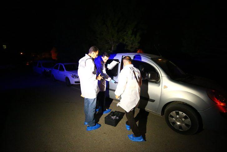 Kocasını uyurken keserle öldürdü G4