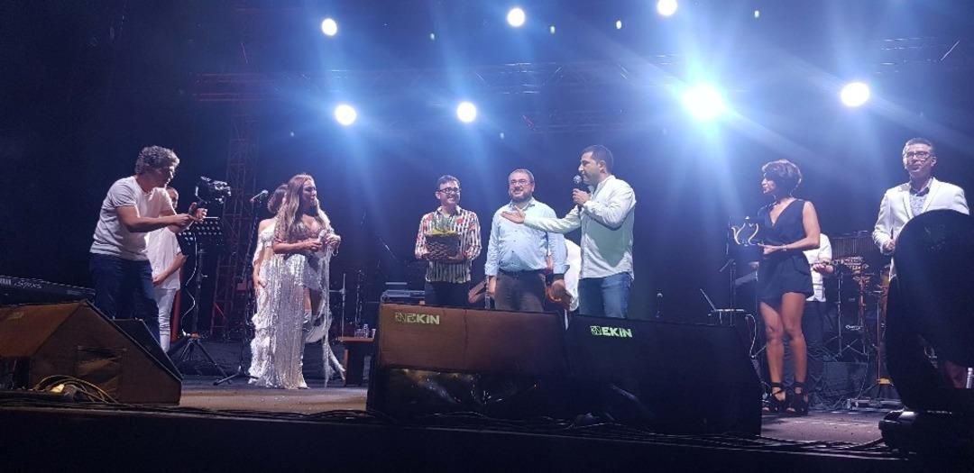 Altın G&uuml;vercin&rsquo;de Ziynet Sali coşkusu