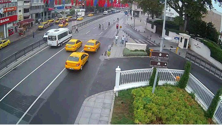 Alkollü sürücünün çarpması sonucu ağır yaralanan görme engelli kız yaşam mücadelesi veriyor G2