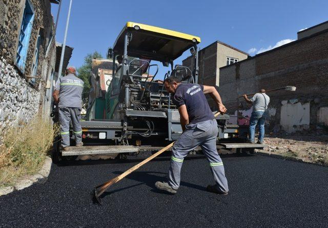 Yakutiye şantiye ekipleri harıl harıl çalışıyor