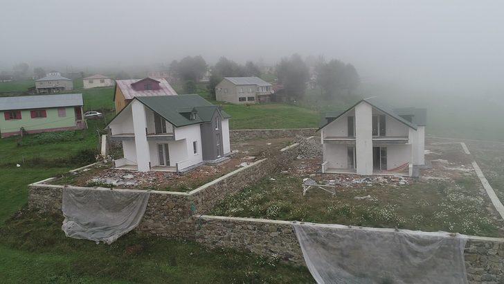 Trabzon'da iki evin dış yüzeyindeki 'haç' işaretine benzeyen semboller yıkıldı G4