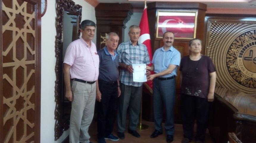 Aladağ ailesinden Diyanet&rsquo;e arsa bağışı