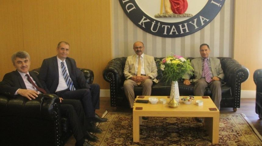 Vali Yardımcılarından Rekt&ouml;r Uysal&rsquo;a ziyaret