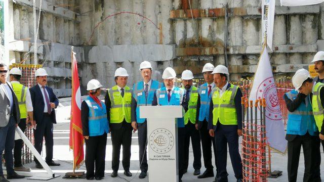  İstanbul Metrosu'nda ışık göründü
