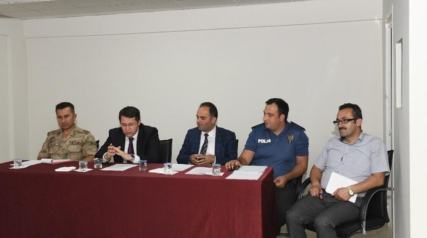 &Ccedil;atak&rsquo;ta &lsquo;Okul g&uuml;venliği&rsquo; toplantısı yapıldı