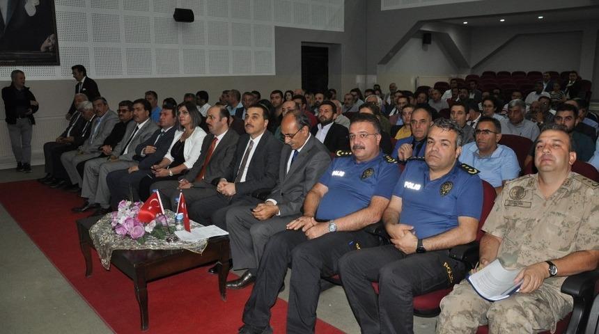 Kars&rsquo;ta 2019-2020 eğitim-&ouml;ğretim yılı değerlendirme toplantısı yapıldı