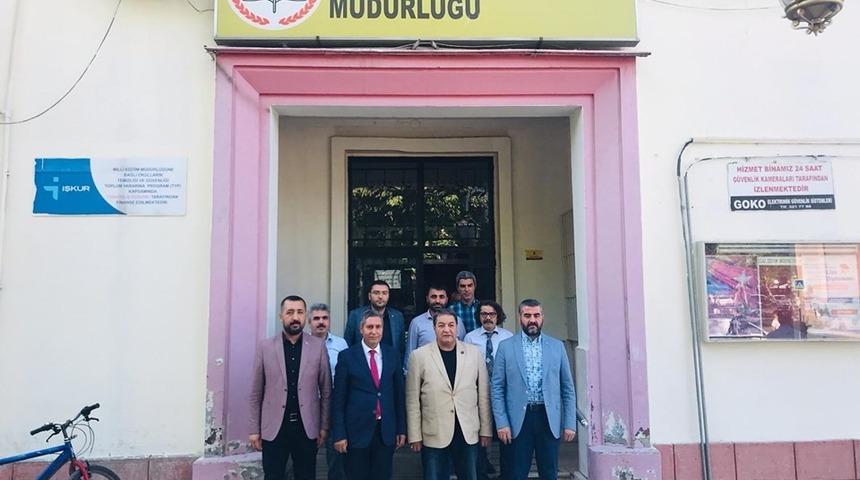 MHP heyetinden İl Milli Eğitim M&uuml;d&uuml;r&uuml; Tatlı&rsquo;ya ziyaret