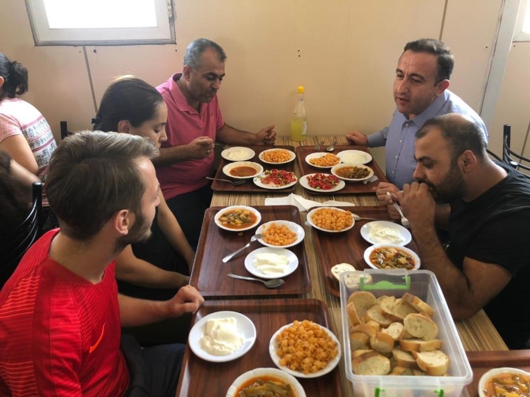 Bursa&rsquo;da konfeksiyon at&ouml;lyeleri yurt dışına &uuml;retim yapıyor