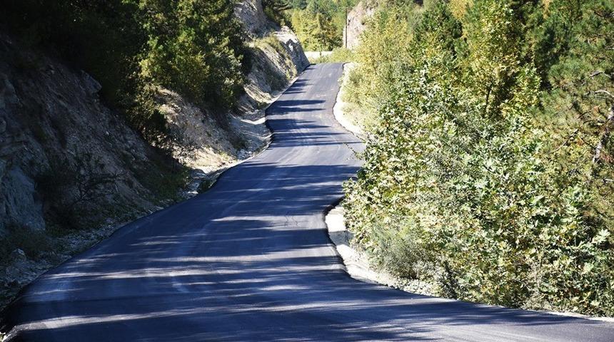 Kayak Merkezi yolunda asfalt &ccedil;alışması