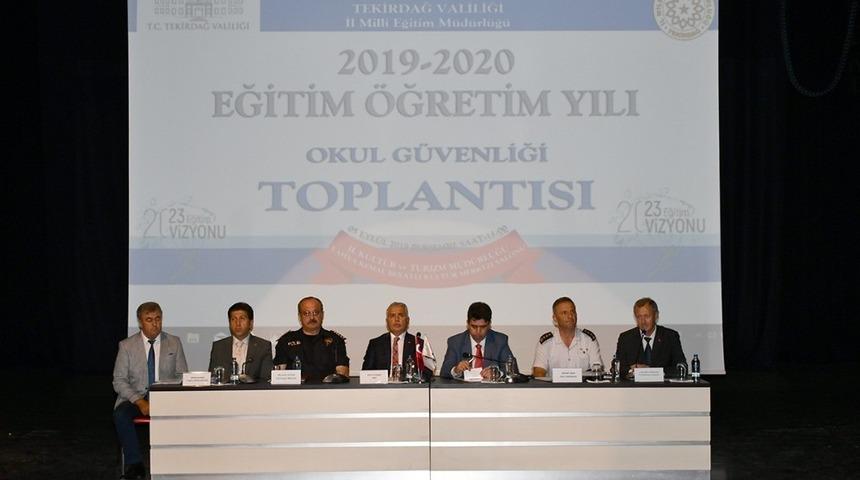 Okul g&uuml;venliği toplantısı yapıldı