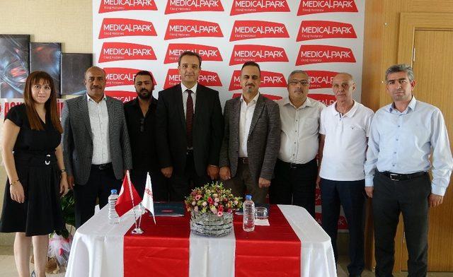 ASKF ile Medical Park Hastanesi arasında sağlık sponsorluğu protokolü