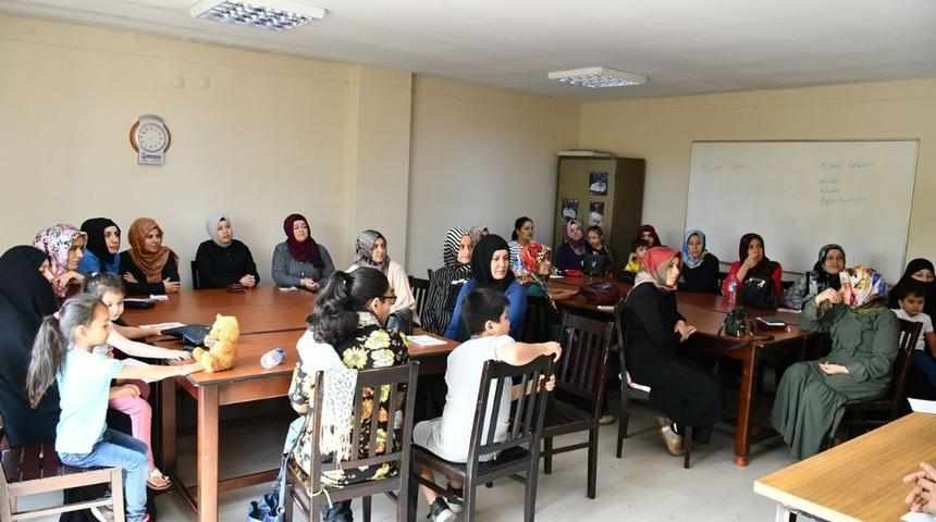 Karab&uuml;k&rsquo;te veli bilgilendirme toplantısı yapıldı