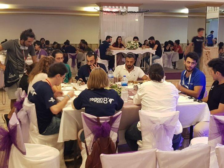 ’17. IEEE Türkiye Öğrenci ve Genç Profesyoneller Kongresi’ Edremit’te düzenlendi G5