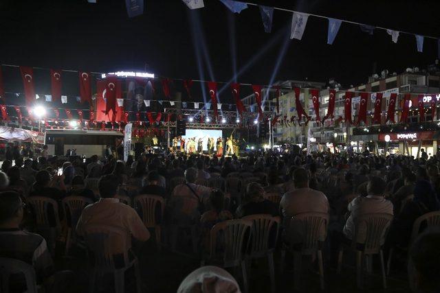 ‘Anadolu Kadınları’ oyununa yoğun ilgi