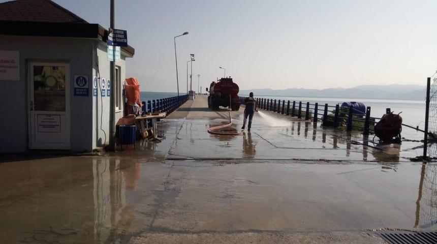 Fatsa’da temizlik ekibi çalışmalarına devam ediyor