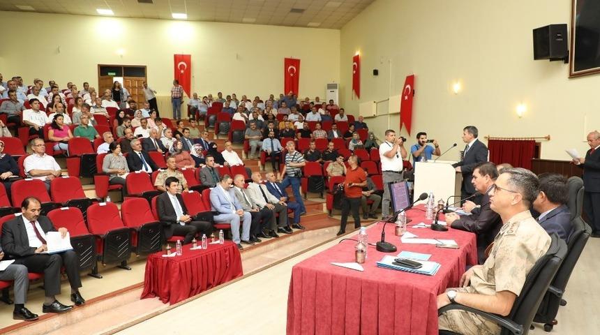 Erzincan&rsquo;da eğitim &ouml;ğretim yılı tedbir toplantısı yapıldı
