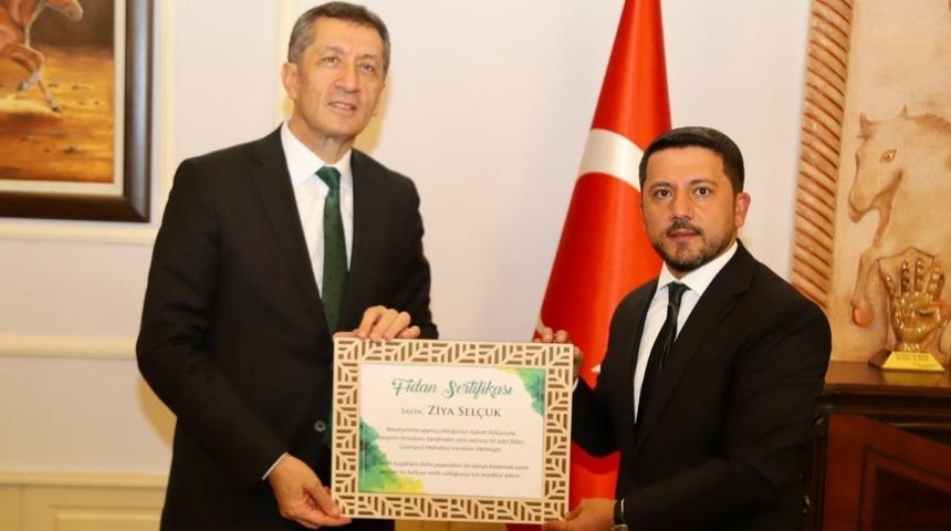 Milli Eğitim Bakanı Ziya Selçuk, Nevşehir Belediyesini ziyaret etti