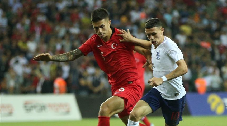T&uuml;rkiye 2 - 3 İngiltere