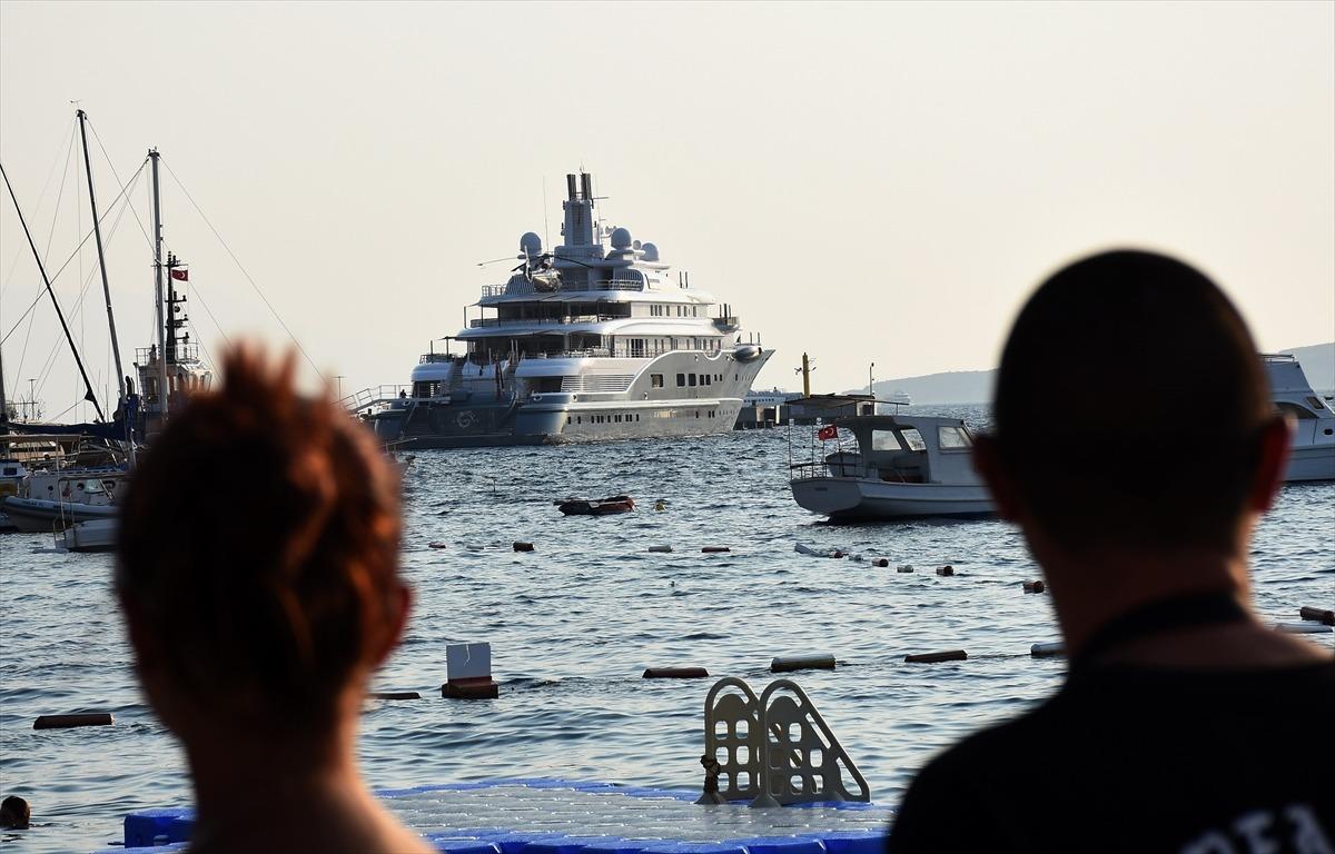 Dubai Şeyhi'nin l&uuml;ks yatı Bodrum'da