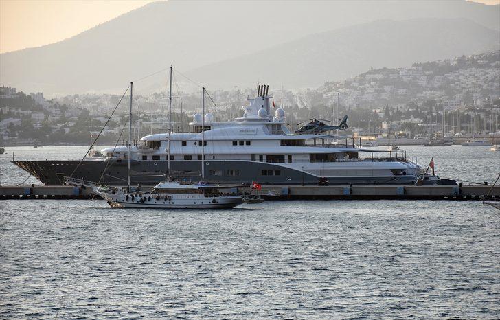 Dubai Şeyhi'nin lüks yatı Bodrum'da G4