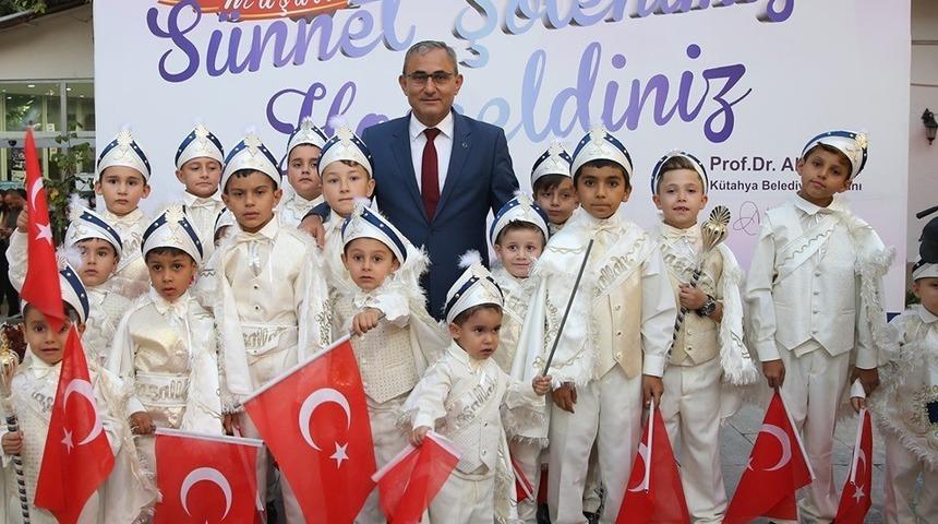 K&uuml;tahya Belediyesi&rsquo;nden s&uuml;nnet ş&ouml;leni