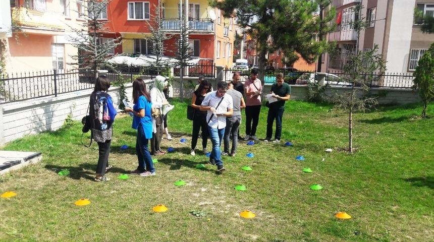 K&uuml;tahya&rsquo;da &ouml;ğretmenlere Oryantiring eğitimi verildi