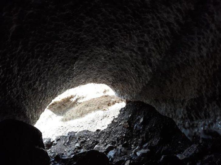 Batman'daki kar tüneli yaz-kış erimiyor G3