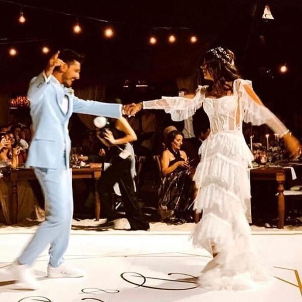 Deniz Baysal ile Barış Yurt&ccedil;u evlendi