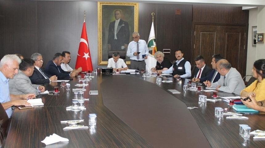 Habersiz masabaşı deprem tatbikatı yapıldı