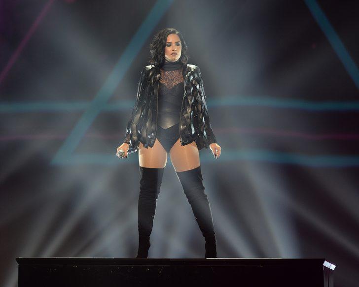 Demi Lovato en büyük korkusuyla yüzleşti: Selülitli fotoğraf paylaştı G5