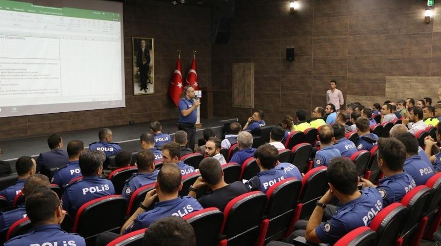 Kars&rsquo;ta eğitim-&ouml;ğretim &ouml;ncesi g&uuml;venlik tedbirleri g&ouml;zden ge&ccedil;irildi