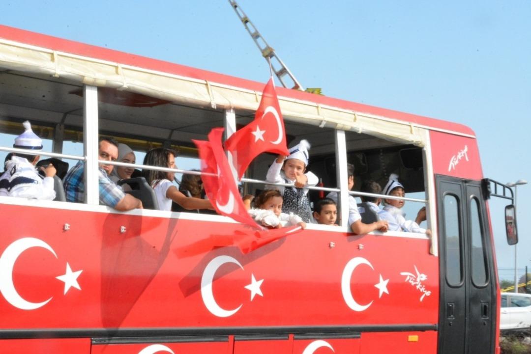 Manavgat&rsquo;ta 150 &ccedil;ocuk i&ccedil;in s&uuml;nnet t&ouml;reni d&uuml;zenlendi