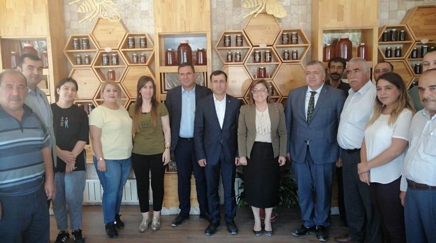 Başkan Şahin&rsquo;den Arı Yetiştiricileri Birliği Başkanı Koca&rsquo;ya ziyaret