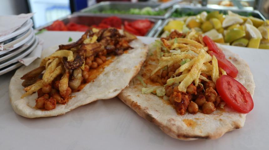 Gastronomi kentinin vazgeçilmez lezzeti nohut dürümü