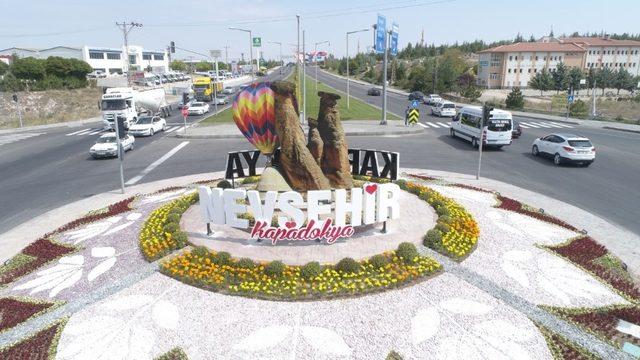 Terminal kavşağı yeni görüntüsüyle büyük beğeni topladı