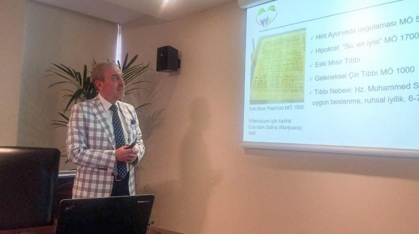 Rekt&ouml;r Vural Kavuncu, Ankara&rsquo;da termal sağlık turizmini anlattı