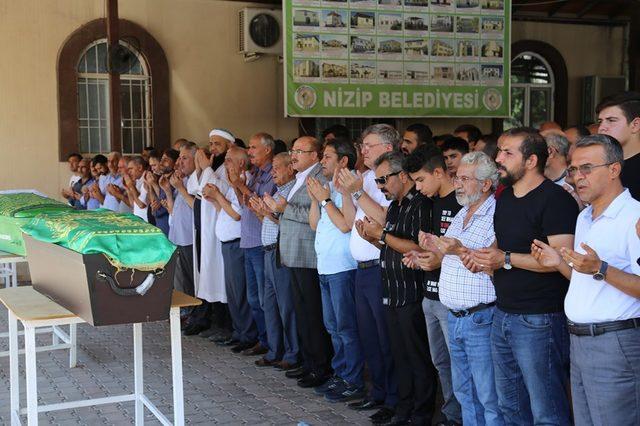 Belçika'da öldürülen gurbetçi, Nizip'te toprağa verildi