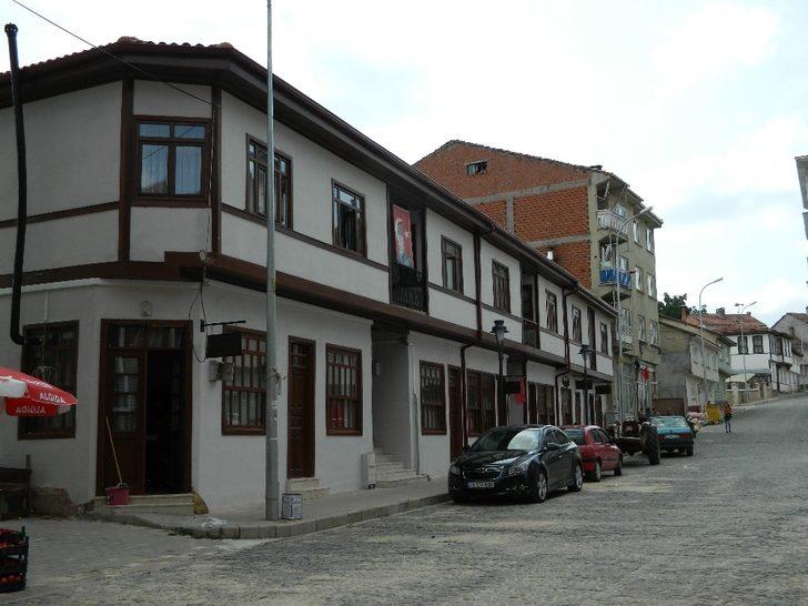 Pazaryeri sokakları yeni görünümüne büründü. G5