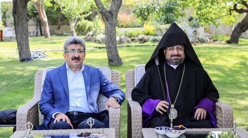 Turkiye Ermenileri Patriklik Kaymakamı Maşalyan Van’da
